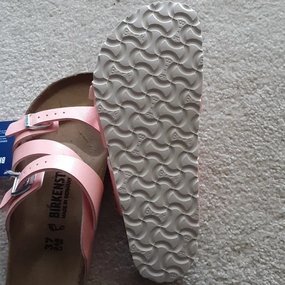 New BIRKENSTOCKS Sandals - Picture 8 of 8